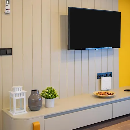 Aparthotel Zeluxe 4*